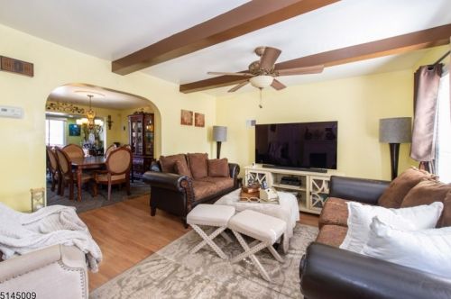 182 Carbon St, Paterson, NJ 07522-1231