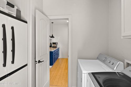 35 Bonita Ln, Sedona AZ 86336-5455 exterior