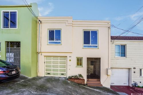 462 Crocker Ave, Daly City, CA 94014-1154