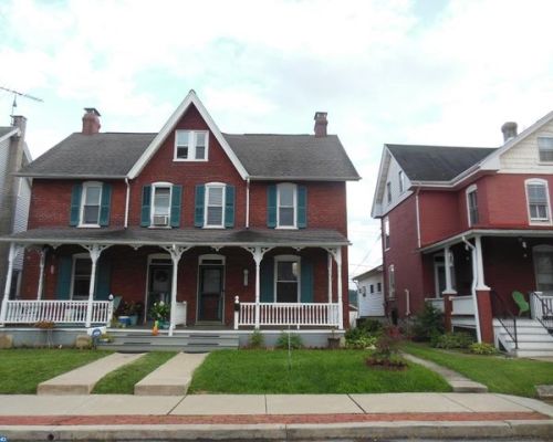 606 2nd Ave, Parkesburg, PA 19365-1306