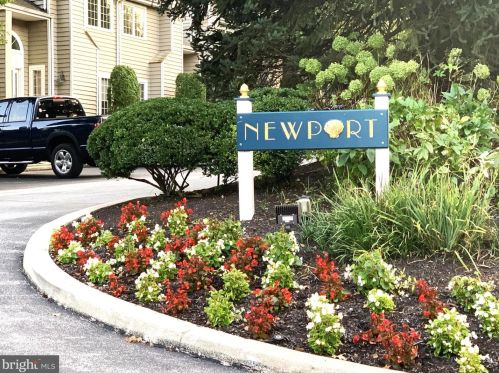 11 Cabot Dr, Wayne, PA