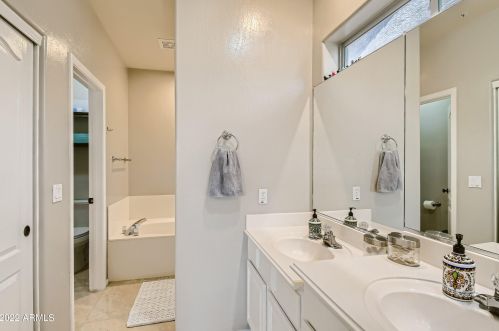 11925 Becker Ln, Scottsdale AZ 85259 exterior