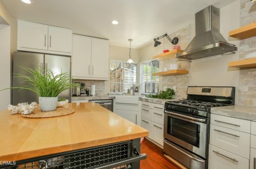 3554 El Caminito, Glendale CA 91214-1714 exterior