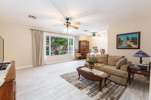 1430 Manchester St, Orlando, FL 32804-3514