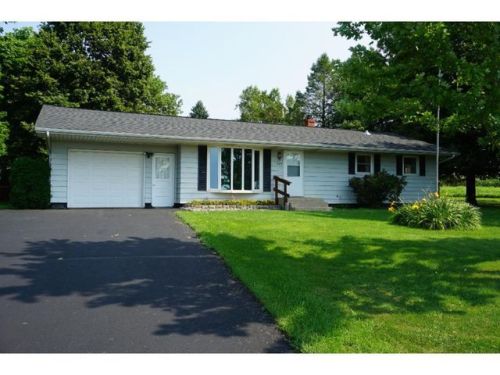 504 Crosstown Rd, Ellsworth, WI 54011-9081