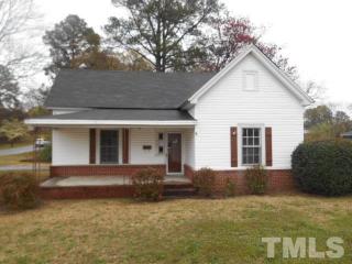 303 13th St, Erwin, NC 28339-1417