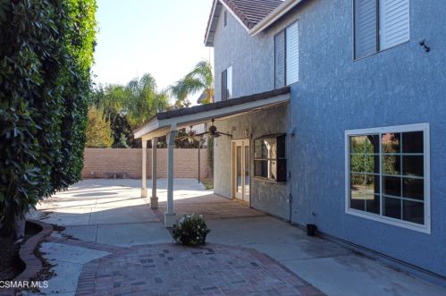 1494 Rio Vista Ct, Simi Valley CA  93065-5810 exterior