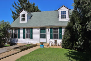 339 King St, Yoe, PA 17313-1811
