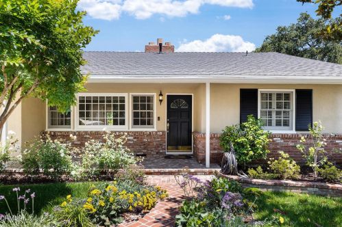 4650 Encinas Dr, La Canada CA  91011-2227 exterior