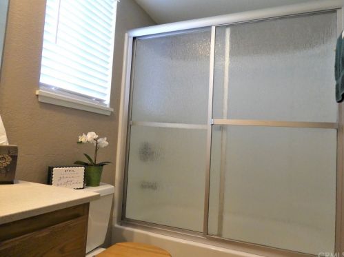 6843 Renato Ct, Chino CA  91710-6273 exterior