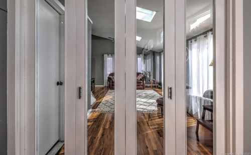 53 Alison Ave, Wallingford CT 06492-3302 exterior