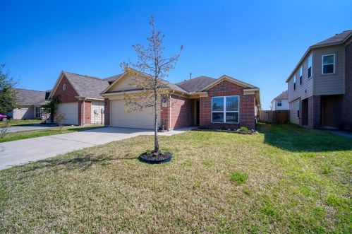 9812 Lace Flower Way, Conroe TX  77385-6085 exterior