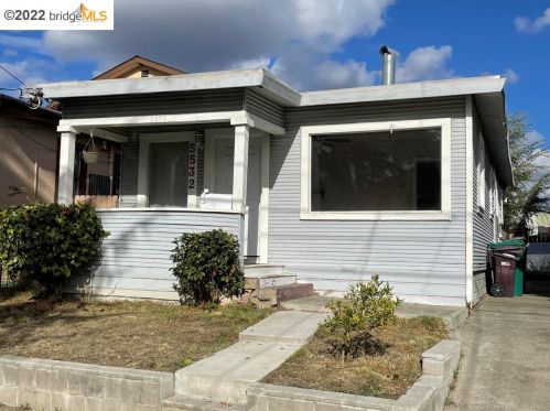 5532 Edgerly St, Oakland, CA 94621-4324