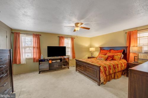 21 Tiffany Ln, Willingboro NJ  08046-3856 exterior