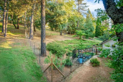 17444 Alexandra Way, Grass Valley CA  95949-7181 exterior