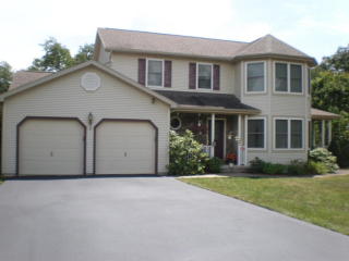 68 Colony Dr, Hazle Township, PA 18202-8060