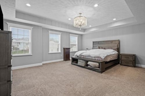 1350 Sandstone Dr, Mc Donald PA  15057-2592 exterior