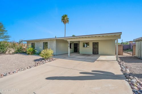 1519 Logan Dr, Tucson AZ 85710-6323 exterior