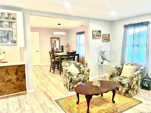 22 Prince St, Middletown NY  10940-3948 exterior