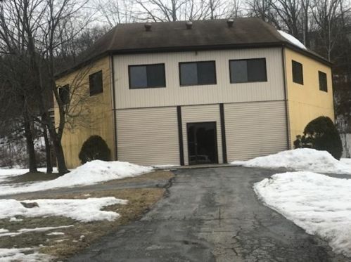 375 Merrimack St, Methuen MA  01844-5843 exterior