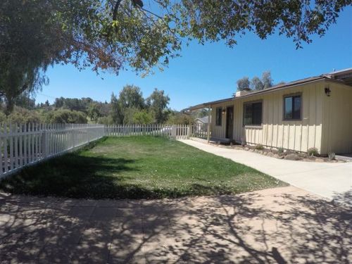 1340 Arnold Way, Alpine, CA 91901-3703