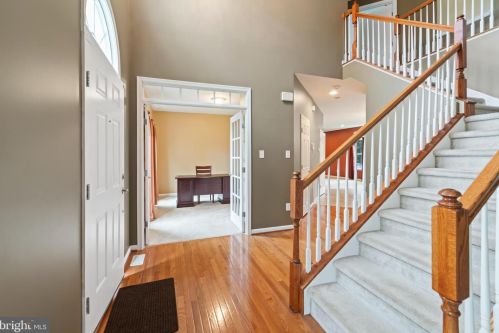 608 Archibald Ln, Florence NJ  08518-4010 exterior