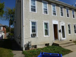 353 Jefferson Ave, Pottstown PA  19464-5359 exterior