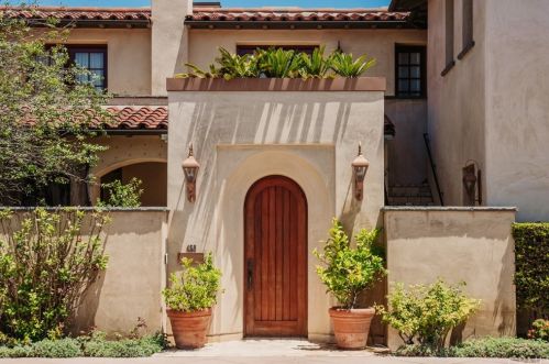 450 Via Lido Soud, Newport Beach, CA 92663-4901