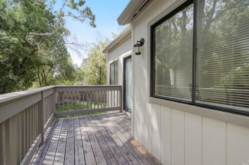 2514 Westberry Dr, Santa Rosa CA 95403-4134 exterior