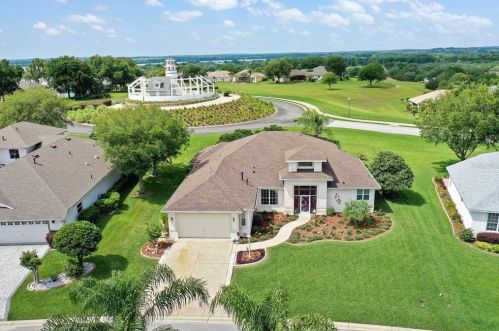5581 Gulf Stream St, Tavares, FL 32778-9237