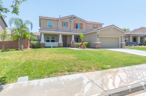 32430 Skylark Dr, Lake Elsinore, CA 92530-0413