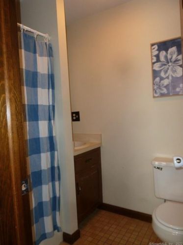 263 Willetts Ave, United States Coast Guard Ac CT  06320-3430 exterior