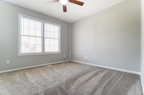 139 Crabapple Ln, Pataskala OH  43062-7074 exterior