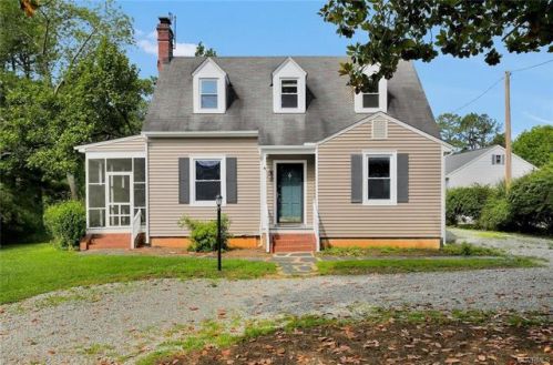 3905 Old Buckingham Rd, Powhatan VA  23139-6814 exterior