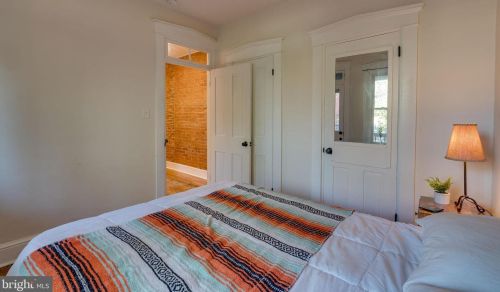 721 Orange St, Lancaster PA  17602-3118 exterior