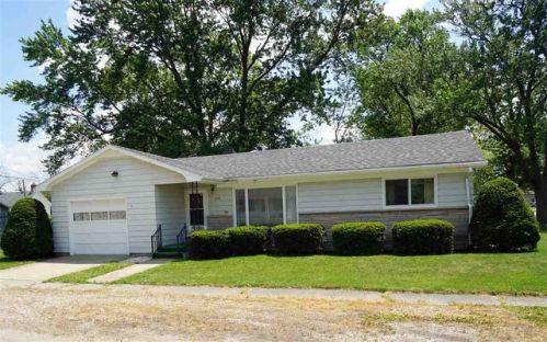 110 Logan St, Reynolds, IN