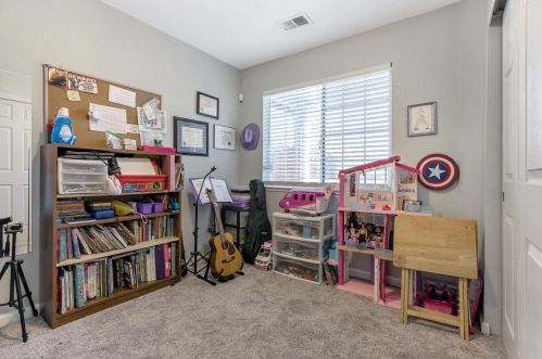 161 Sierra Ct, Hollister CA  95023-3045 exterior