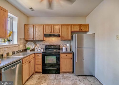 147 Thomas St, Washington DC  20001-1636 exterior