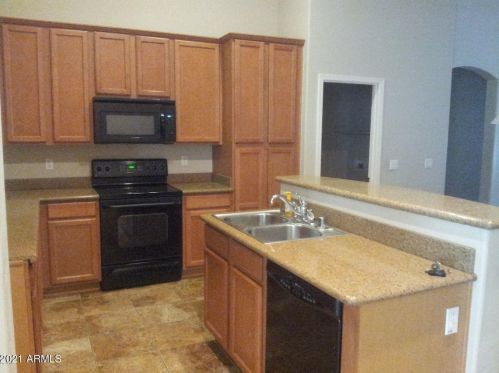 10902 Davis Ln, Avondale AZ  85323-8391 exterior