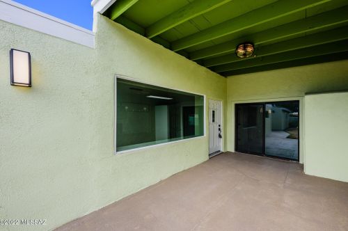 341 Tucson Blvd, Tucson AZ 85713-2065 exterior