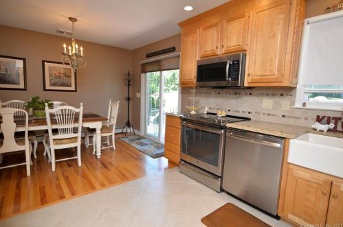 181 French St, Bristol CT  06010-5554 exterior