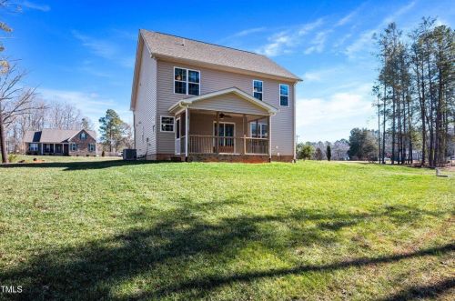 4010 Mackenzie Dr, Haw River NC  27258-9050 exterior