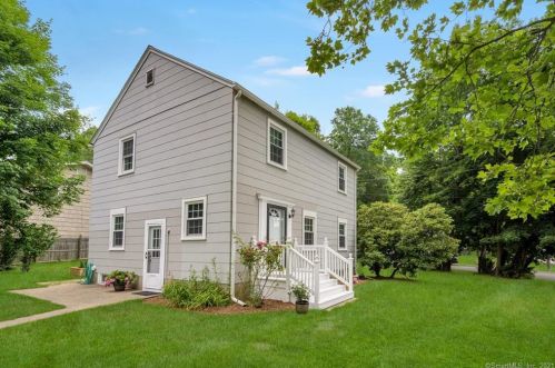 217 Bronson Rd, Southport, CT 06890-1201