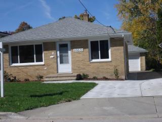 29531 Wood St, Willowick, OH 44092-1818