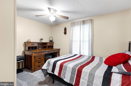 872 Powder Way, Bear DE  19701-3109 exterior