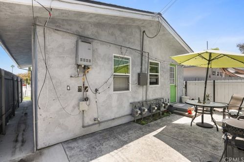 4576 32 St, San Diego CA  92116-4414 exterior