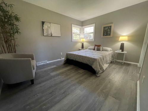 1115 Summit Dr, Waukesha WI  53186-5435 exterior