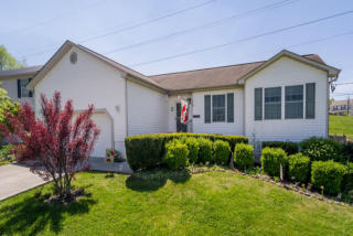 4512 Castleman Ln, Knoxville, TN 37921-5197