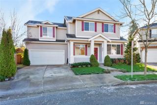 2907 6th St, Puyallup, WA 98374-1207