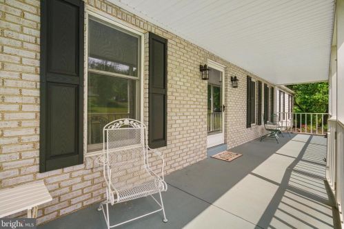 179 Papermill Rd, Dale, PA 19504-9232